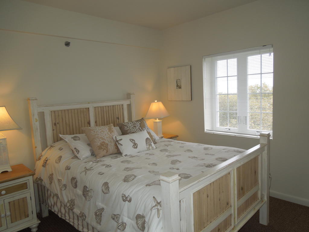 Hotel Montauk Manor Zimmer foto A bedroom