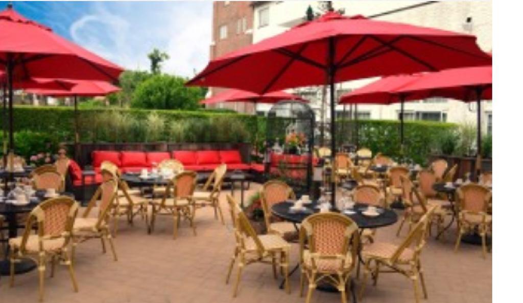 Hotel Montauk Manor Exterior foto The patio at the restaurant